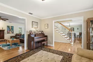1125 Spanish Oaks Dr W, Palm Harbor, FL 34683 - Photo 17