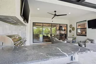 1916 Jullee Ln, Palm Harbor, FL 34683 - Photo 57