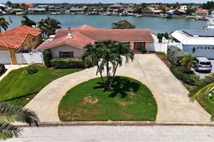 7957 10th Ave S, Saint Petersburg, FL 33707 - Photo 1