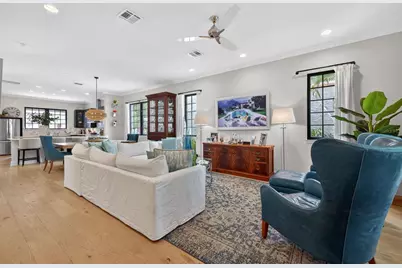 2319 7th Street N, Saint Petersburg, FL 33704 - Photo 5
