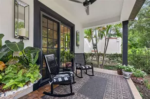 2319 7th St N, Saint Petersburg, FL 33704 - Photo 3