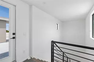 94 W Davis Blvd, Tampa, FL 33606 - Photo 55