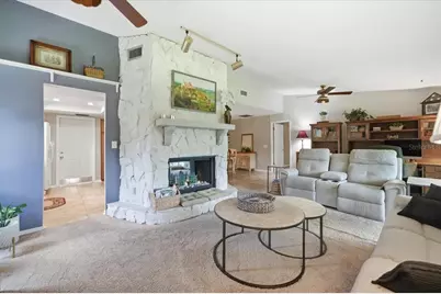 4218 Hollowtrail Drive, Tampa, FL 33624 - Photo 5