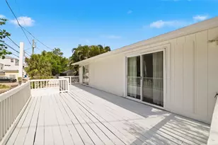 7 Georgia Ave, Crystal Beach, FL 34681 - Photo 25