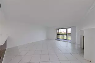 2400 Feather Sound Dr, Clearwater, FL 33762 - Photo 5