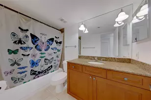 2400 Feather Sound Dr, Clearwater, FL 33762 - Photo 31