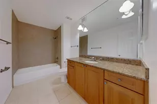 2400 Feather Sound Dr, Clearwater, FL 33762 - Photo 23