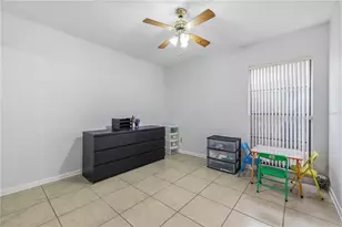 10307 Pennytree Pl, Tampa, FL 33624 - Photo 15