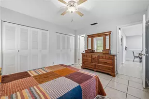 10307 Pennytree Pl, Tampa, FL 33624 - Photo 13