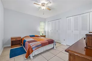 10307 Pennytree Pl, Tampa, FL 33624 - Photo 11