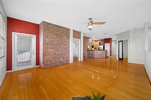 10409 Crimson Park Ln, Tampa, FL 33626 - Photo 9