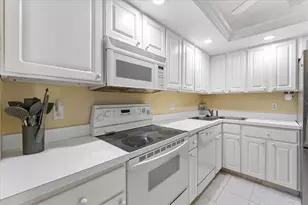 5220 Brittany Dr S, Saint Petersburg, FL 33715 - Photo 21