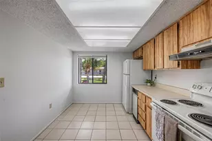 202 Mary Dr, Oldsmar, FL 34677 - Photo 17