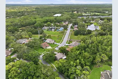 16706 Vallely Drive, Tampa, FL 33618 - Photo 37