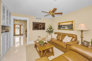 1201 81st St S, Saint Petersburg, FL 33707 - Photo 17