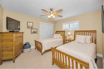 1201 81st Street S, Saint Petersburg, FL 33707 - Photo 41