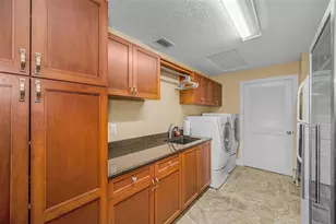 1201 81st St S, Saint Petersburg, FL 33707 - Photo 45