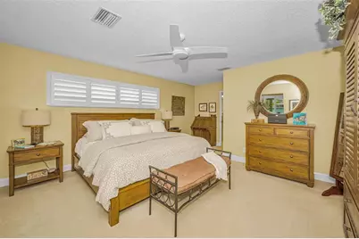 1201 81st Street S, Saint Petersburg, FL 33707 - Photo 33