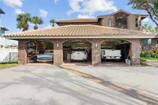 833 Ponce De Leon Dr, Tierra Verde, FL 33715 - Photo 5