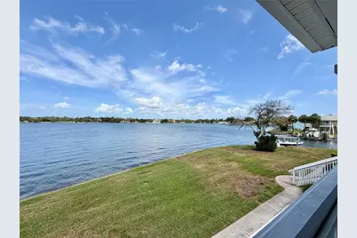 5117 Salmon Drive SE #D, Saint Petersburg, FL 33705 - Photo 21