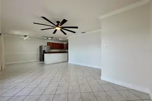 5117 Salmon Dr SE, Saint Petersburg, FL 33705 - Photo 3