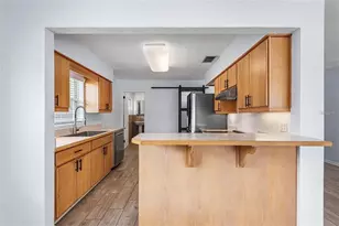 821 Hollingsworth Rd, Lakeland, FL 33801 - Photo 5