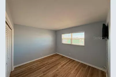 167 108th Avenue, Treasure Island, FL 33706 - Photo 5