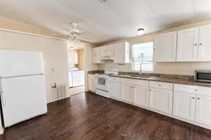 1925 Mary Ln, Holiday, FL 34690 - Photo 7