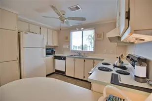 632 La Jolla Cir, North Port, FL 34287 - Photo 7