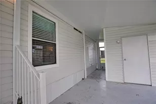 632 La Jolla Cir, North Port, FL 34287 - Photo 29