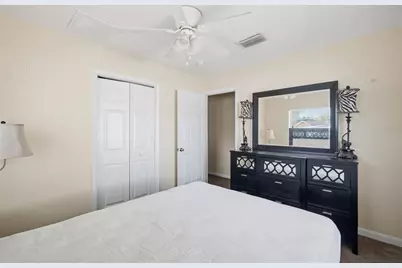 4449 Tarpon Drive, Tampa, FL 33617 - Photo 19