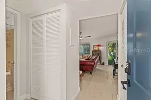 476 Santa Cruz Pl NE, Saint Petersburg, FL 33703 - Photo 35