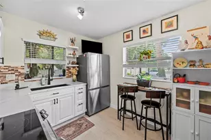 476 Santa Cruz Pl NE, Saint Petersburg, FL 33703 - Photo 17
