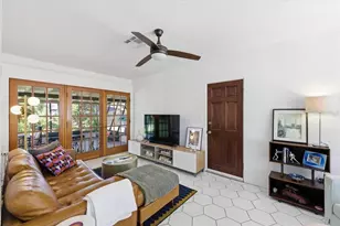 2411 Covina Way S, Saint Petersburg, FL 33712 - Photo 11