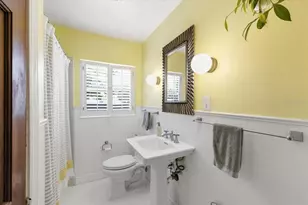 2411 Covina Way S, Saint Petersburg, FL 33712 - Photo 17