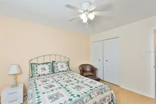 109 Glendower Cir, Sun City Center, FL 33573 - Photo 21