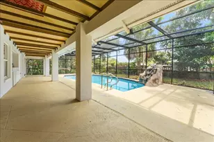 136 Sheffield Cir E, Palm Harbor, FL 34683 - Photo 51
