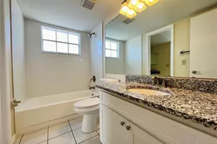 6908 Stonesthrow Cir N, Saint Petersburg, FL 33710 - Photo 13