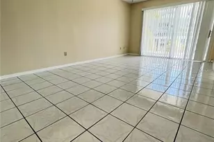 6908 Stonesthrow Cir N, Saint Petersburg, FL 33710 - Photo 11