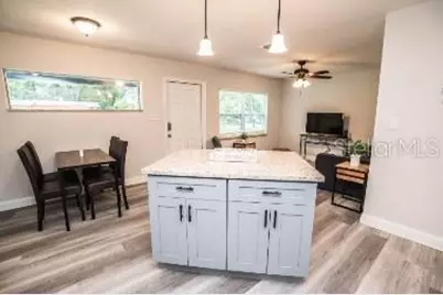 10016 N 24th Street, Tampa, FL 33612 - Photo 9