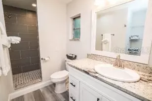 10016 N 24th St, Tampa, FL 33612 - Photo 15