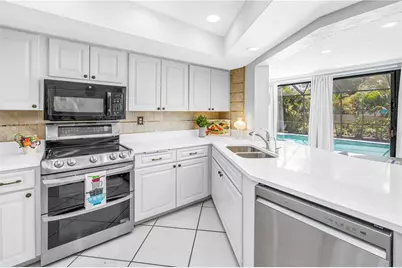 1954 Pinellas Point Drive S, Saint Petersburg, FL 33712 - Photo 11