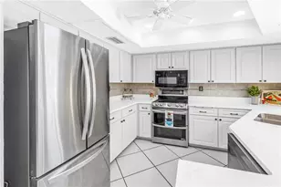 1954 Pinellas Point Dr S, Saint Petersburg, FL 33712 - Photo 13