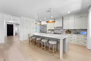 12207 Marjory Ave, Tampa, FL 33612 - Photo 9