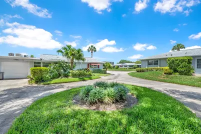 1608 Whitebridge Drive #B, Palm Harbor, FL 34684 - Photo 5