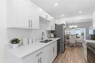 2060 Sunset Point Rd, Clearwater, FL 33765 - Photo 9