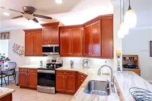 16248 Amethyst Key Drive, Wimauma, FL 33598 - Photo 11