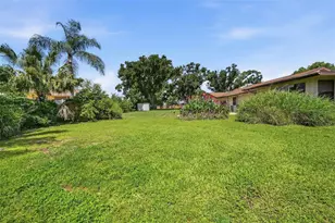 3133 Bay Ln, Clearwater, FL 33759 - Photo 5
