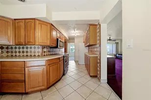 3133 Bay Ln, Clearwater, FL 33759 - Photo 9