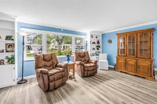 731 Oberlin Dr, Clearwater, FL 33765 - Photo 9